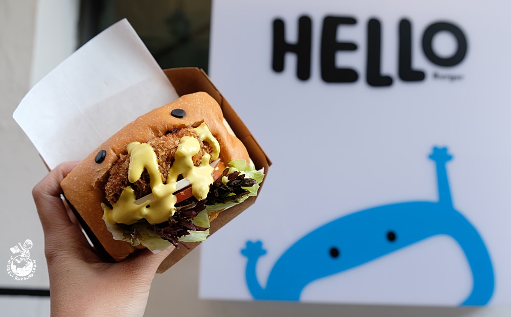 逢甲美食︳HELLO Burger-逢甲商圈宛如多摩君的怪獸漢堡，還有夾冰淇淋的甜漢堡！
