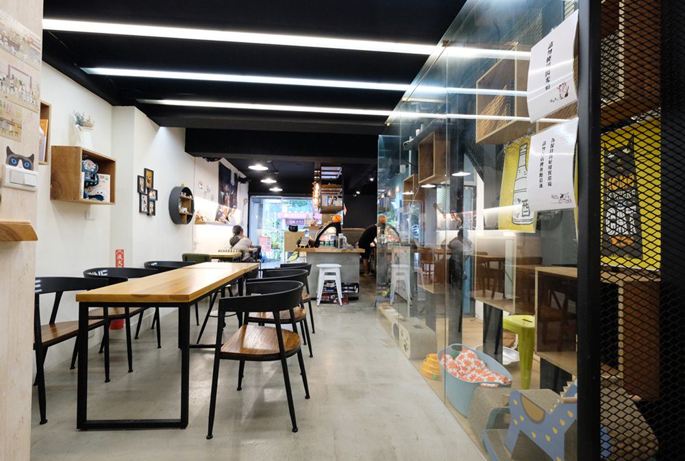 台中冰店|猫起来吃-猫奴必来的日式刨冰店,也是猫咪中途之家(欢迎来