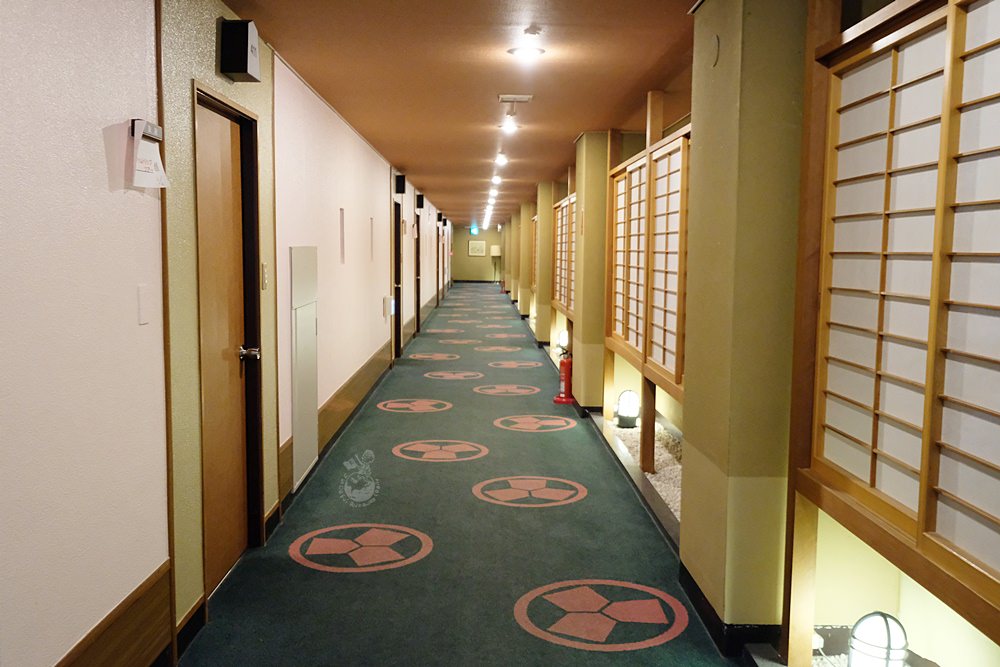 山形住宿 天童溫泉王將飯店 以將棋造景大浴池聞名 免費接駁車jr山形站接送 金大佛的奪門而出家網誌