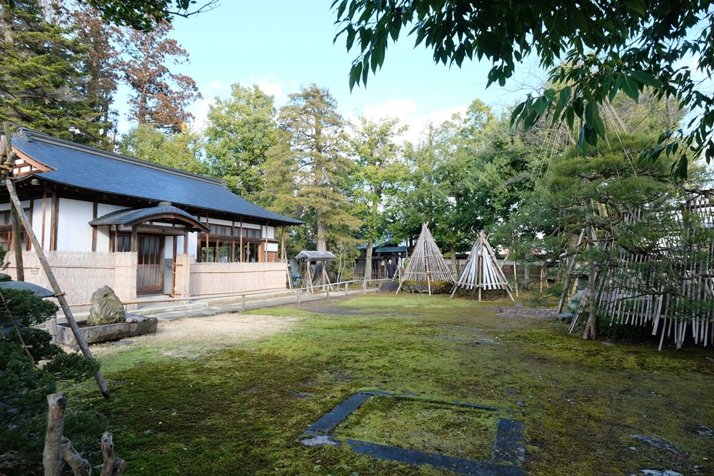 山形 河北町紅花資料館 一窺山形紅花發展史 Diy紅花染絲巾 金大佛的奪門而出家網誌