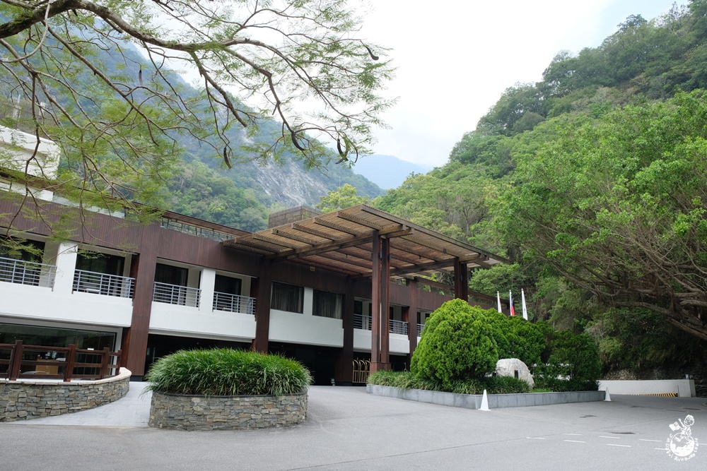 太魯閣晶英酒店文山套房 爽住行政套房享頂級花蓮飯店體驗 最美無邊際泳池 金大佛的奪門而出家網誌